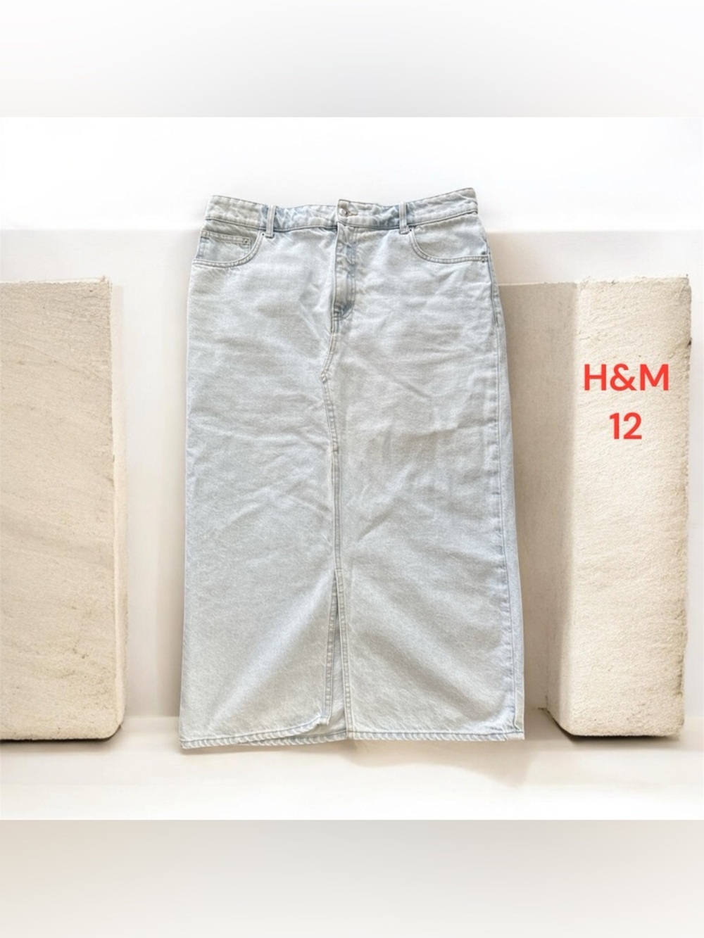 🌸H&M Light Wash Denim Midi Skirt